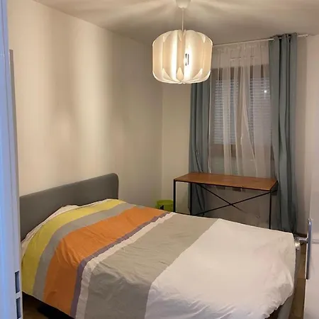 2 Bedroom Apartment + Parking Saint-Denis  Extérieur photo