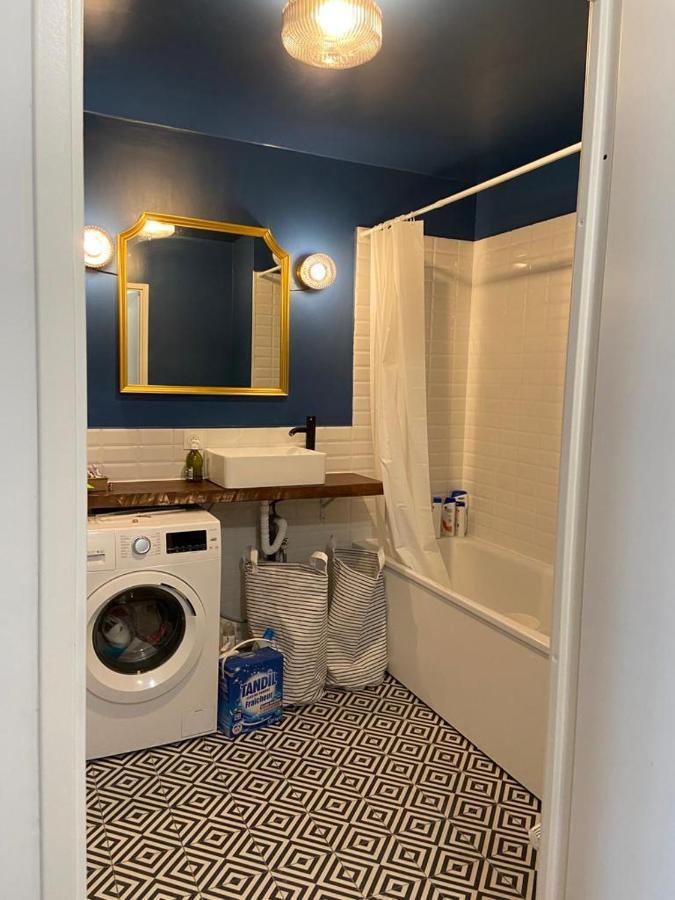 2 Bedroom + Parking Appartement Saint-Denis (Seine-Saint-Denis)